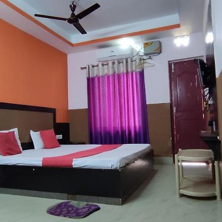 Hotel Samrat Palace Near Puri Sea Beach Best Choice Of Travellers By Morservices Exterior foto