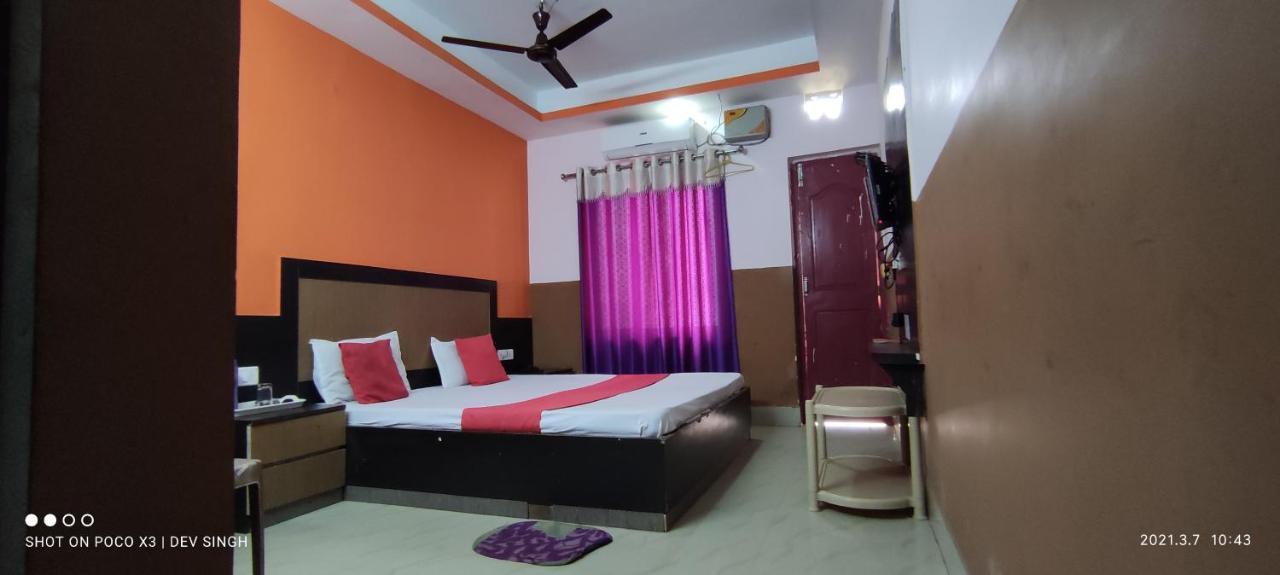 Hotel Samrat Palace Near Puri Sea Beach Best Choice Of Travellers By Morservices Exterior foto